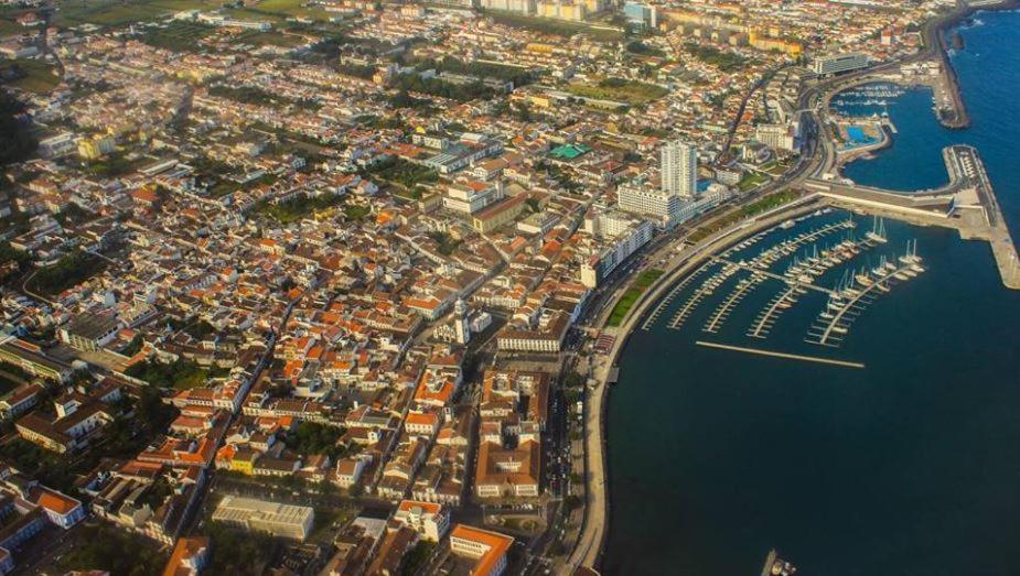 Azor International Hostel Ponta Delgada المظهر الخارجي الصورة